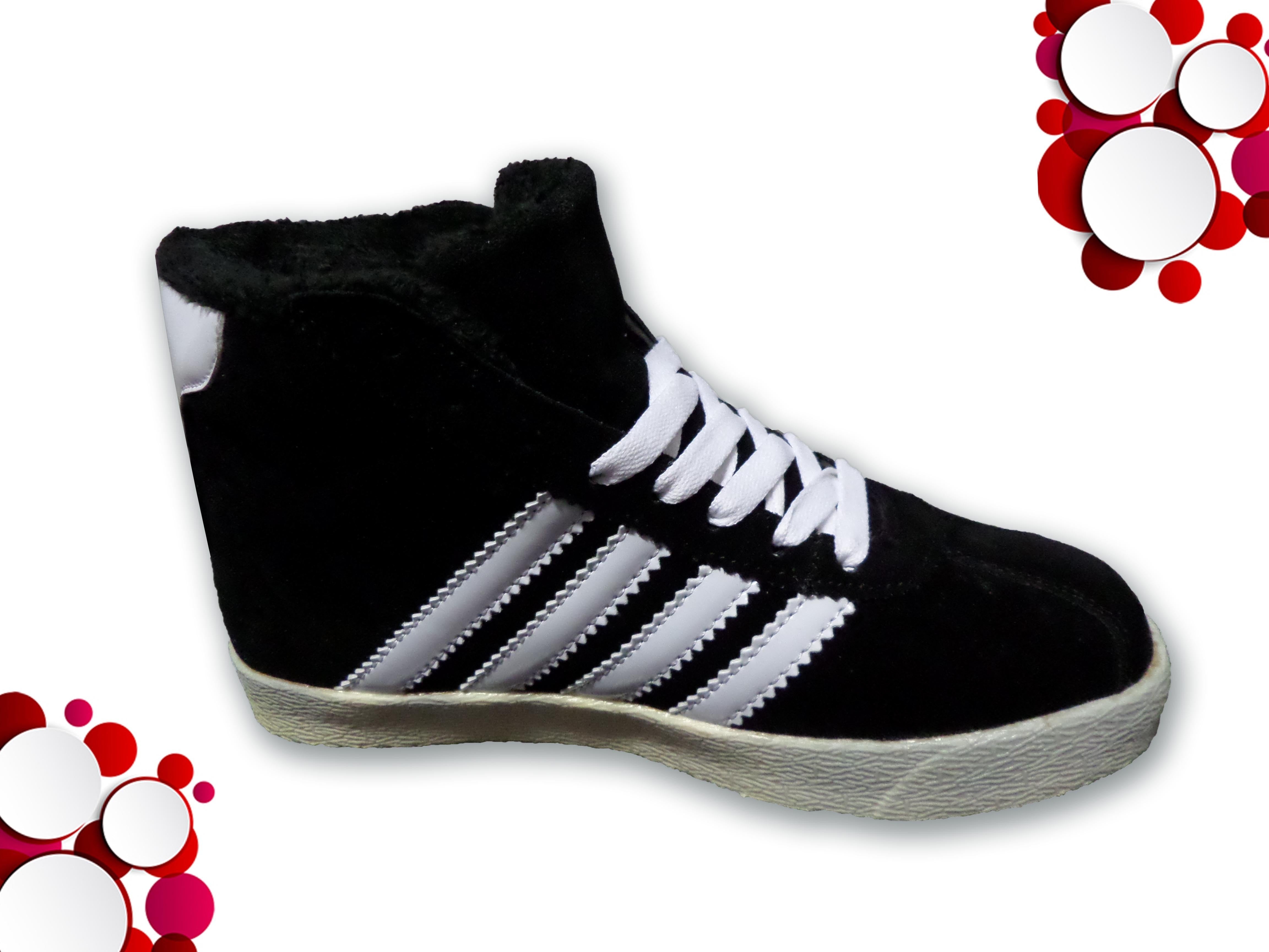 Chaussures de sport femme modèle CITY avec bout rond et semelles antidérapantes