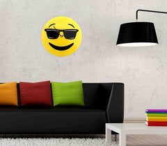 79/3231 Horloge murale en verre émoticône tête avec lunettes de soleil 30 cm ø