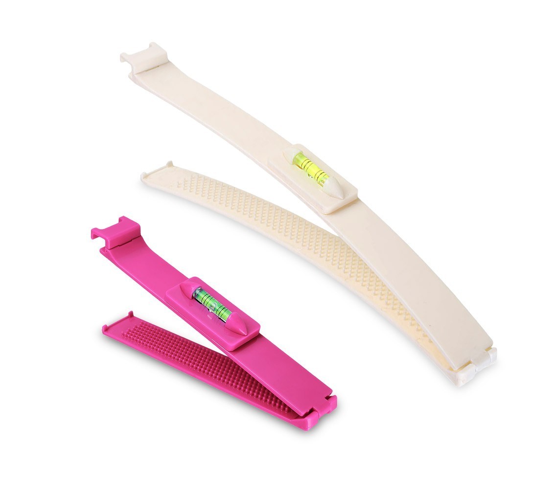 4329 Set de 2 barrettes avec niveau à bulle pour couper cheveux de façon précise