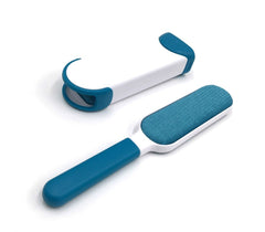 Brosse anti-poils BRUSH PET pour enlever les poils animaux plus facilement