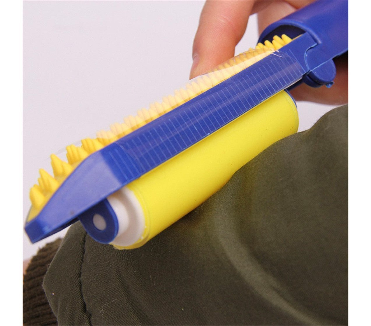 289440 Brosse à rouleau lavable 2 en 1 pour enlever les poils et les débris