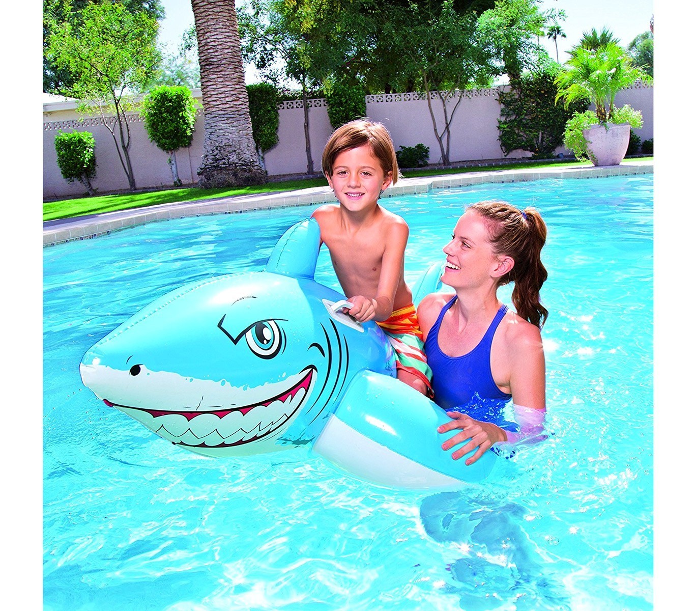 41032 Requin géant gonflable à chevaucher 183 x 102 cm BESTWAY avec poignées