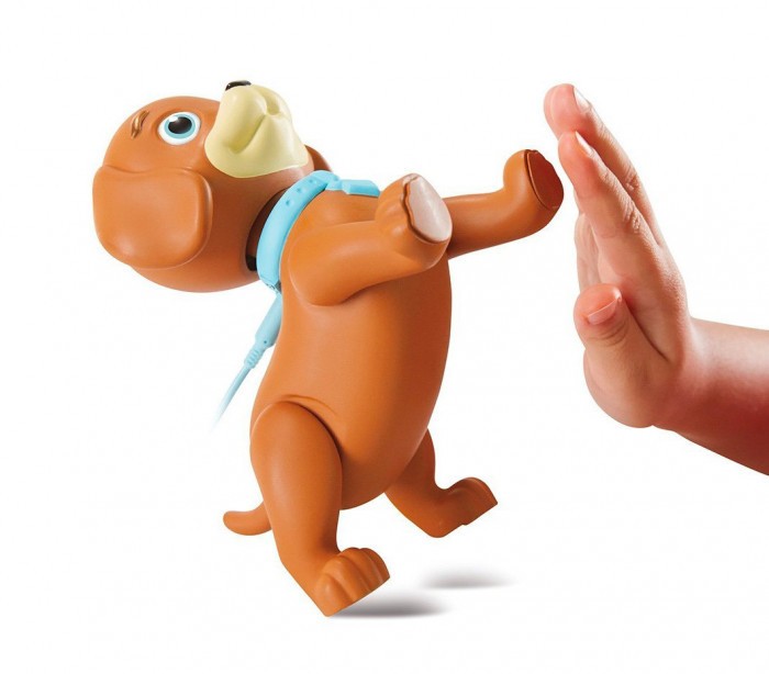  072587 La poupée Dora TRAIN & PLAY parle et chante avec son chien  FISHER PRICE