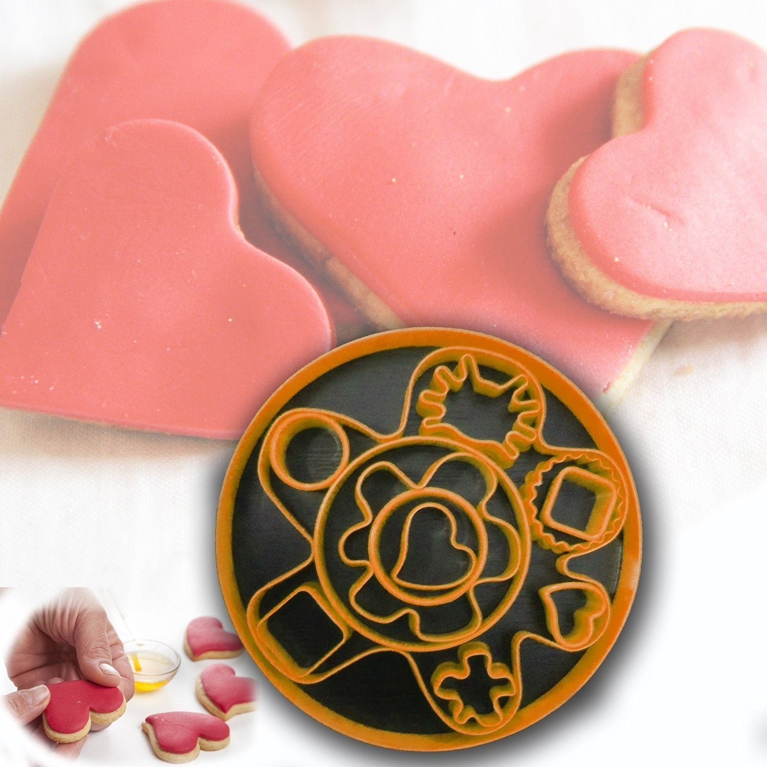 Set de 13 pièces - moules á gâteau formes specifiques en plastique LIFETIME