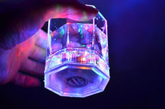 Verre à cocktail 177 ml en plastique avec lumière LED multicolore