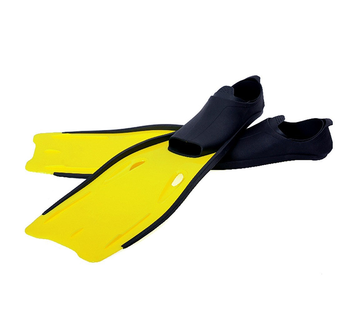 Plongeur adulte chaussures fermées en différentes couleurs et tailles