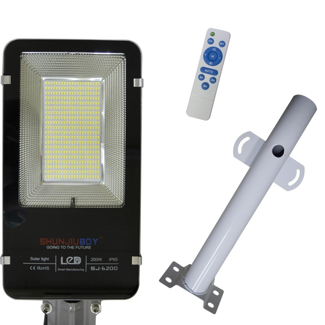 Lampadaire lumineux led route 200W support 062004 panneau solaire crépusculaire