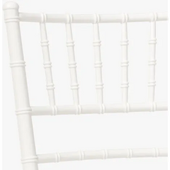 Ensemble 2 chaises Chiavari Blanc Design Classic pour Catering Vintage