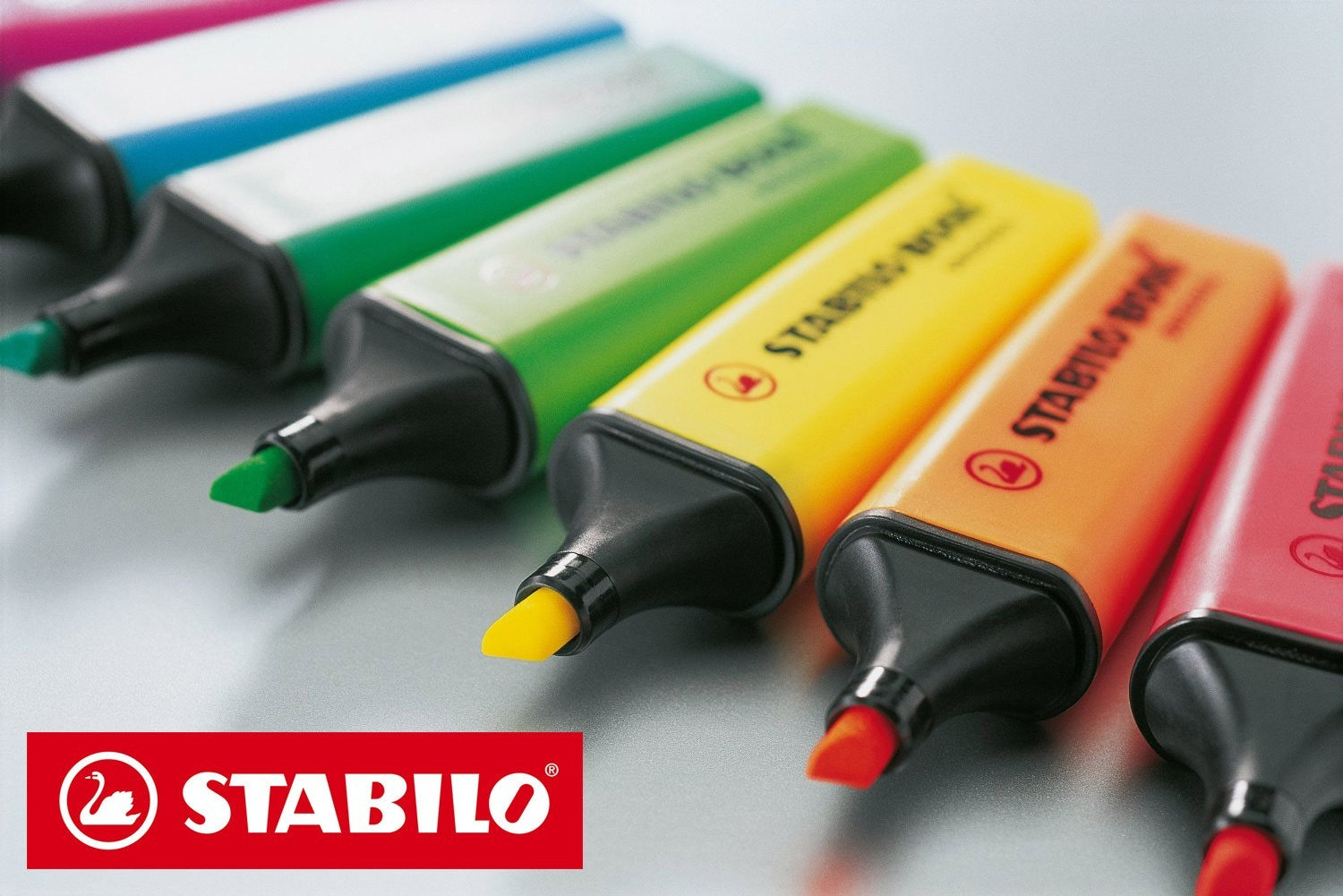 70/8 Pochette 8 surligneurs Boss STABILO pointe 2 - 5 mm couleurs assorties