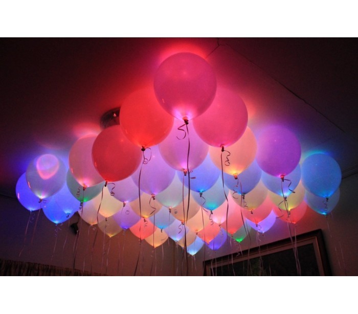 Pack 5 PCS ballons à led couleurs assorties pour des événements