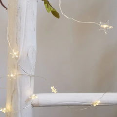 561081 Guirlande 50 LED LIGHT CHRISTMAS INSIDE sous forme d'étoiles à piles
