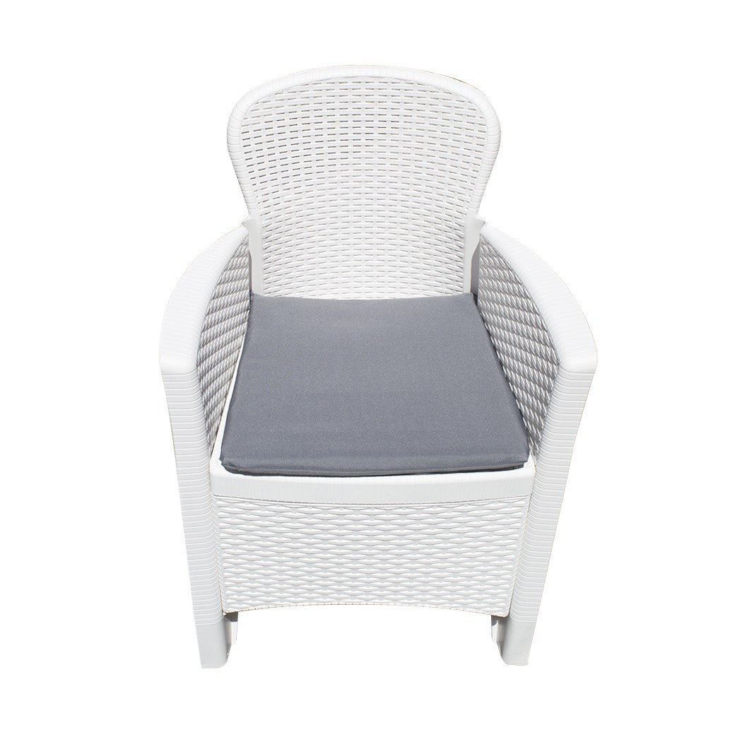 Salon intérieur ou extérieur AKITA Polyrattan blanc 2 fauteuils et table basse
