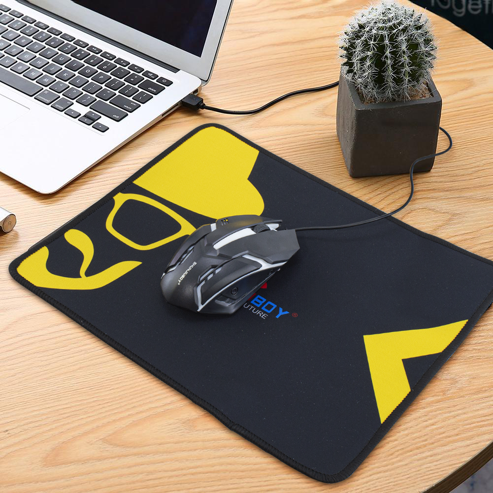 666446 Clavier de jeu 4 en 1 avec éclairage RGB, casque, souris et pad