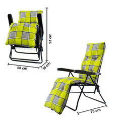 Chaise longue pliante ensoleillée avec dossier rembourré réglable repose-pieds