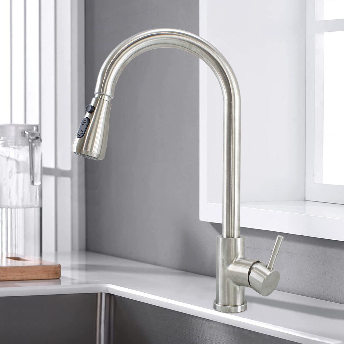 Robinet cuisine à levier unique Banff en acier inoxydable avec tête extractible