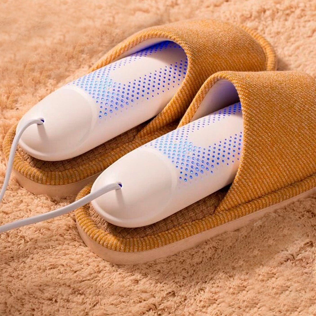 Le sèche-chaussures électrique 212157 élimine les odeurs et chauffe les pieds