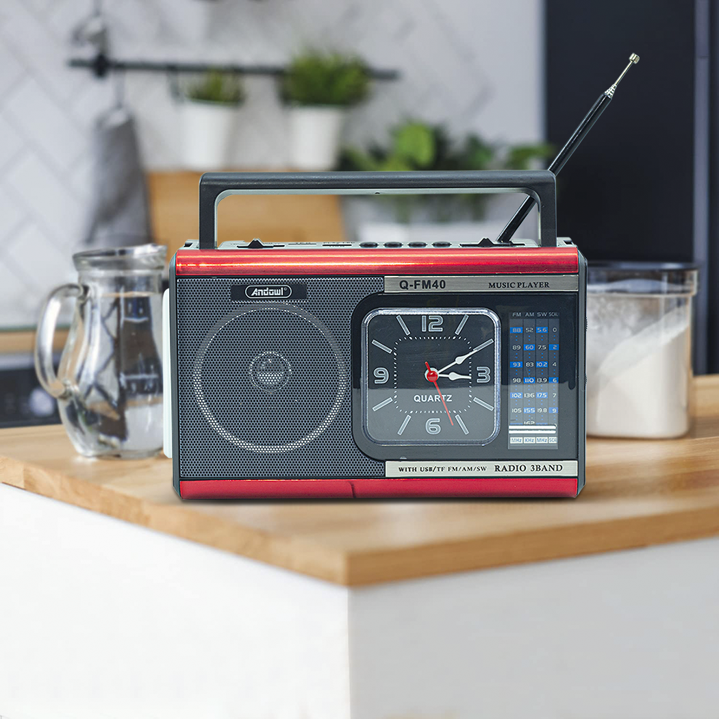 Q-FM40 Vintage FM Radio Haut-parleur Bluetooth MP3 Lampe poche portable horloge