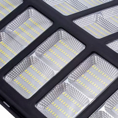 Recharge lampadaire avec panneau solaire 1000W Protection IP65 et télécommande