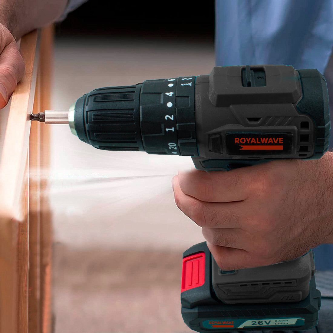 Perceuse-visseuse sans fil à double batterie avec percussion 26V et mallette