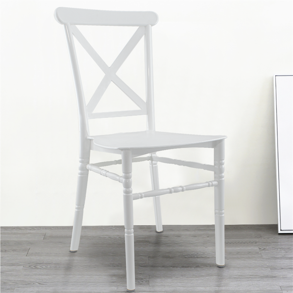 Ensemble 4 chaises Sidney blanches polypropylène vintage restauration événements