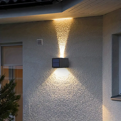Applique solaire à double émission de chaleur et de lumière crépusculaire
