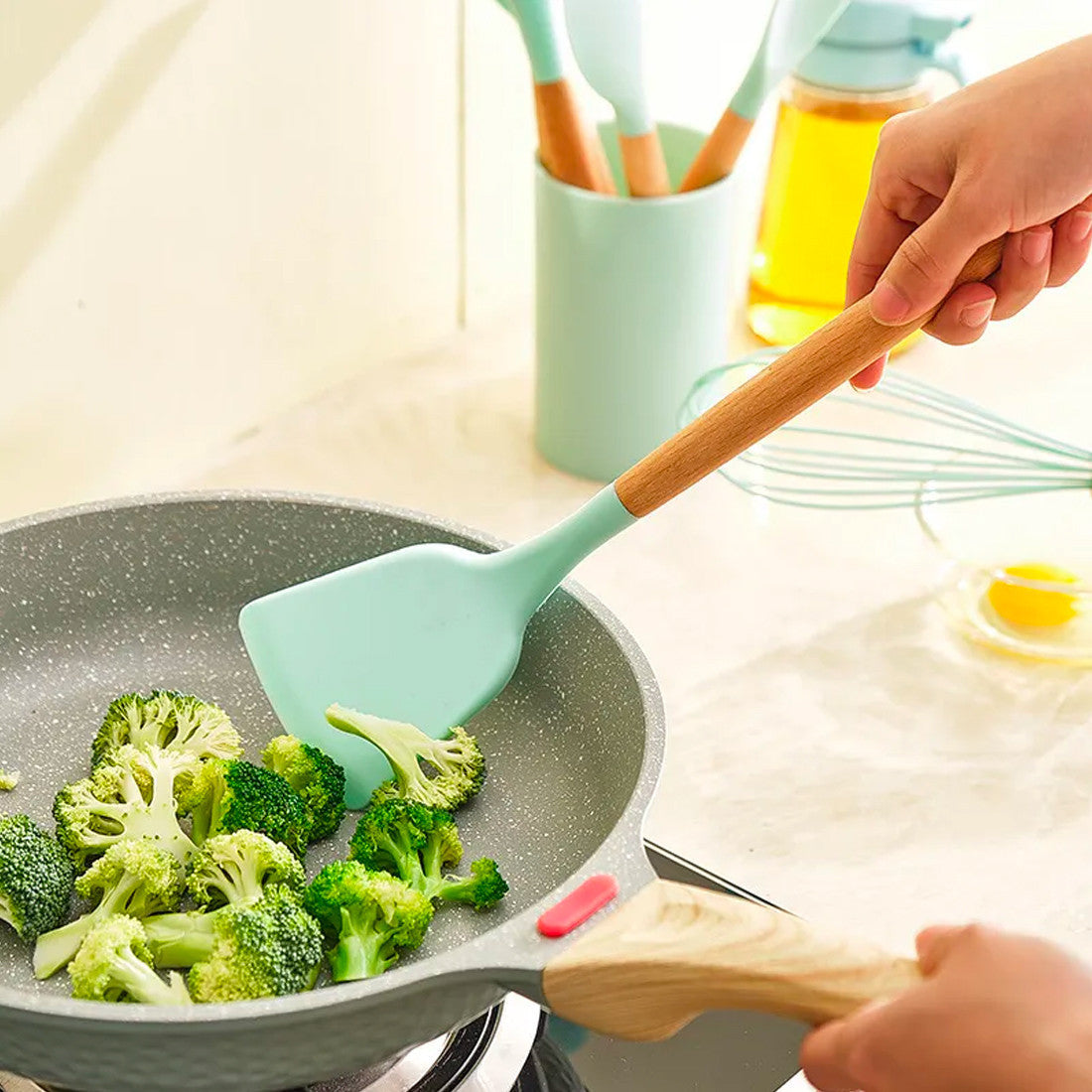 Set 12 ustensiles cuisine silicone qualité alimentaire antiadhésifs résistants