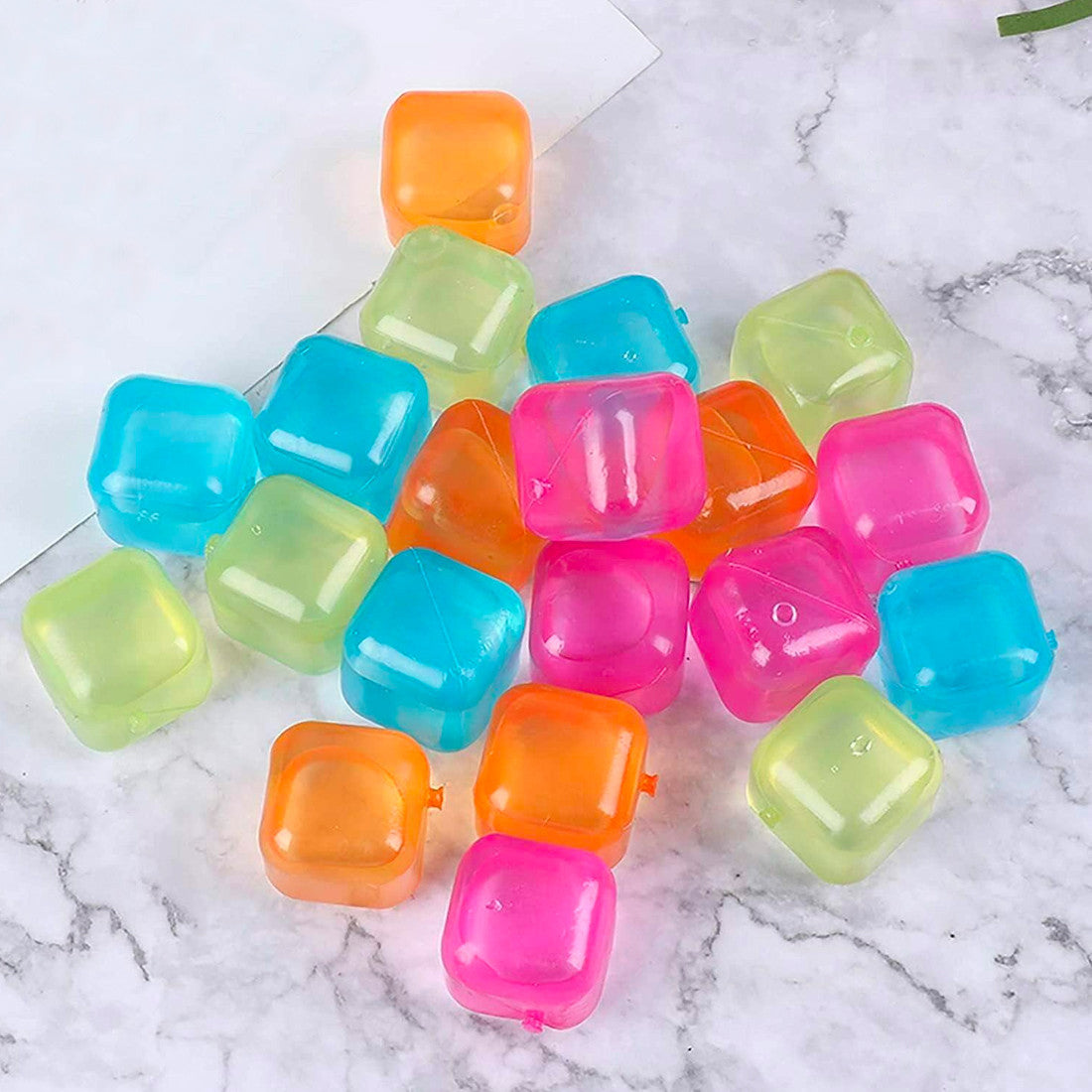 Ensemble de 60 glaçons en silicone réutilisables et colorés