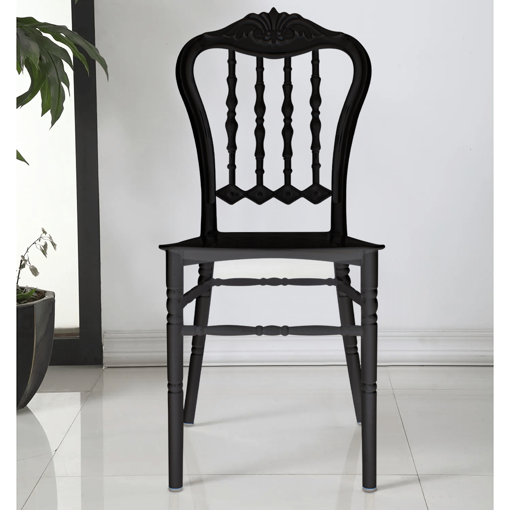 2 chaises blanches Emilia polypropylène au design adapté à la restauration
