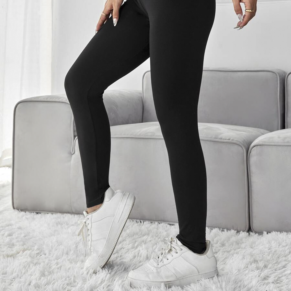 3 leggings sport pour femmes en noir bleu et marron en tissu élastique d'automne