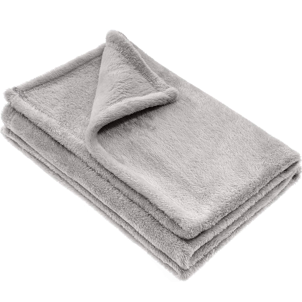 Plaid en peluche unicolore pour lit individuel Barcelone 230x160cm en peluche