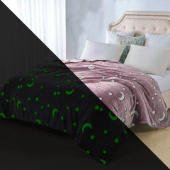 Couverture magique enfants en peluche rose avec des étoiles fluorescent 170x180
