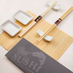 Service Sushi 2 personnes 10 pièces tapis bambou assiette ardoise baguettes bols