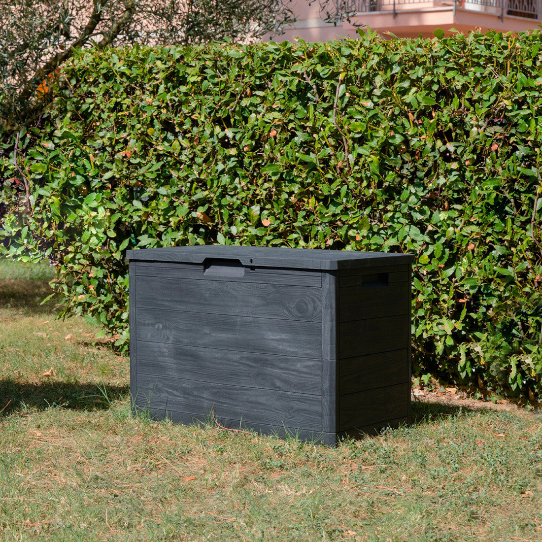 Coffre de rangement de 160 L en résine effet bois pour jardin 53x77.5x44.5