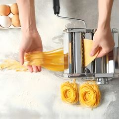 Machine à pâtes fraîches manuelle acier avec 7 réglages pour lasagnes fettuccine