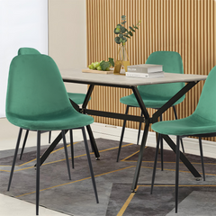 Lot de 4 chaises LOLA au design moderne en velours, structure en métal.