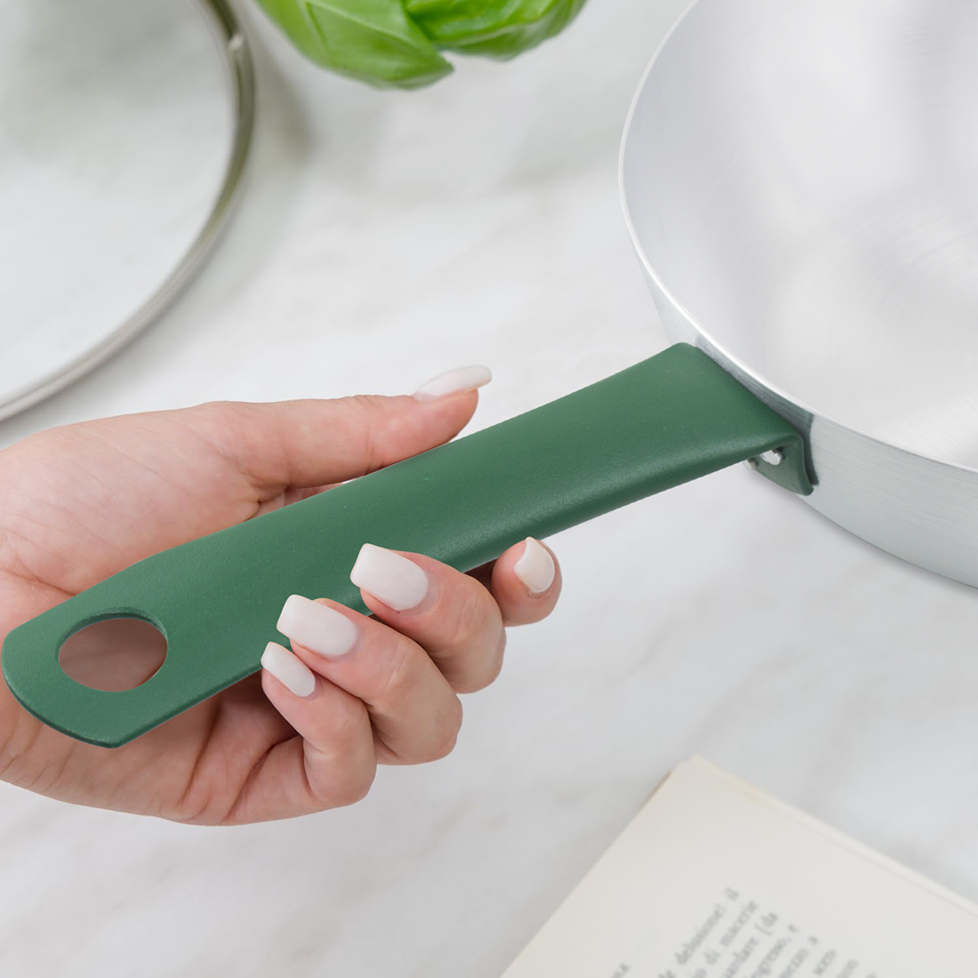 Batterie de Casseroles en Aluminium de 12 Pièces avec Couvercle en Verre Trempé